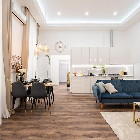 Blue Velvet Luxury Apartment Budapest Exteriör bild
