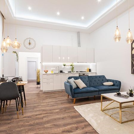 Blue Velvet Luxury Apartment Budapest Exteriör bild